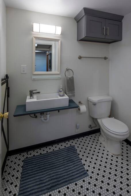 Seaview Hideaway Heated Floors, Free Parking Villa Сиатъл Екстериор снимка