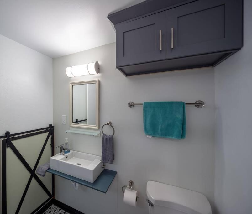 Seaview Hideaway Heated Floors, Free Parking Villa Сиатъл Екстериор снимка